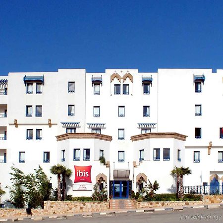 Ibis Fnideq Hotel Exterior photo