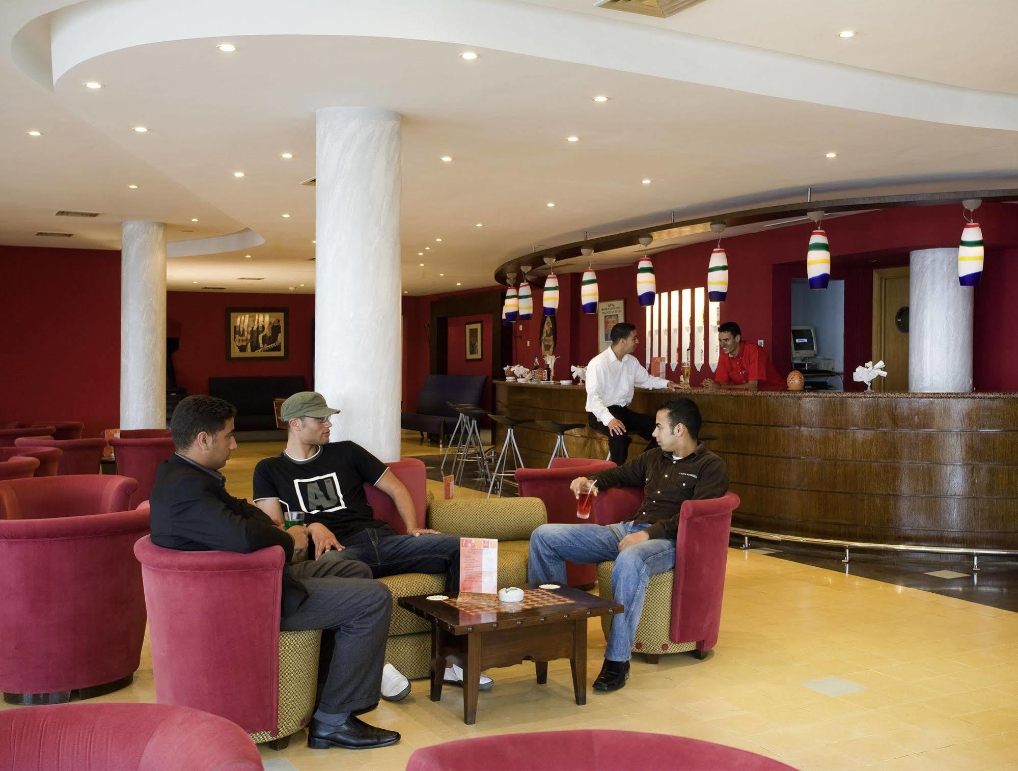Ibis Fnideq Hotel Exterior photo